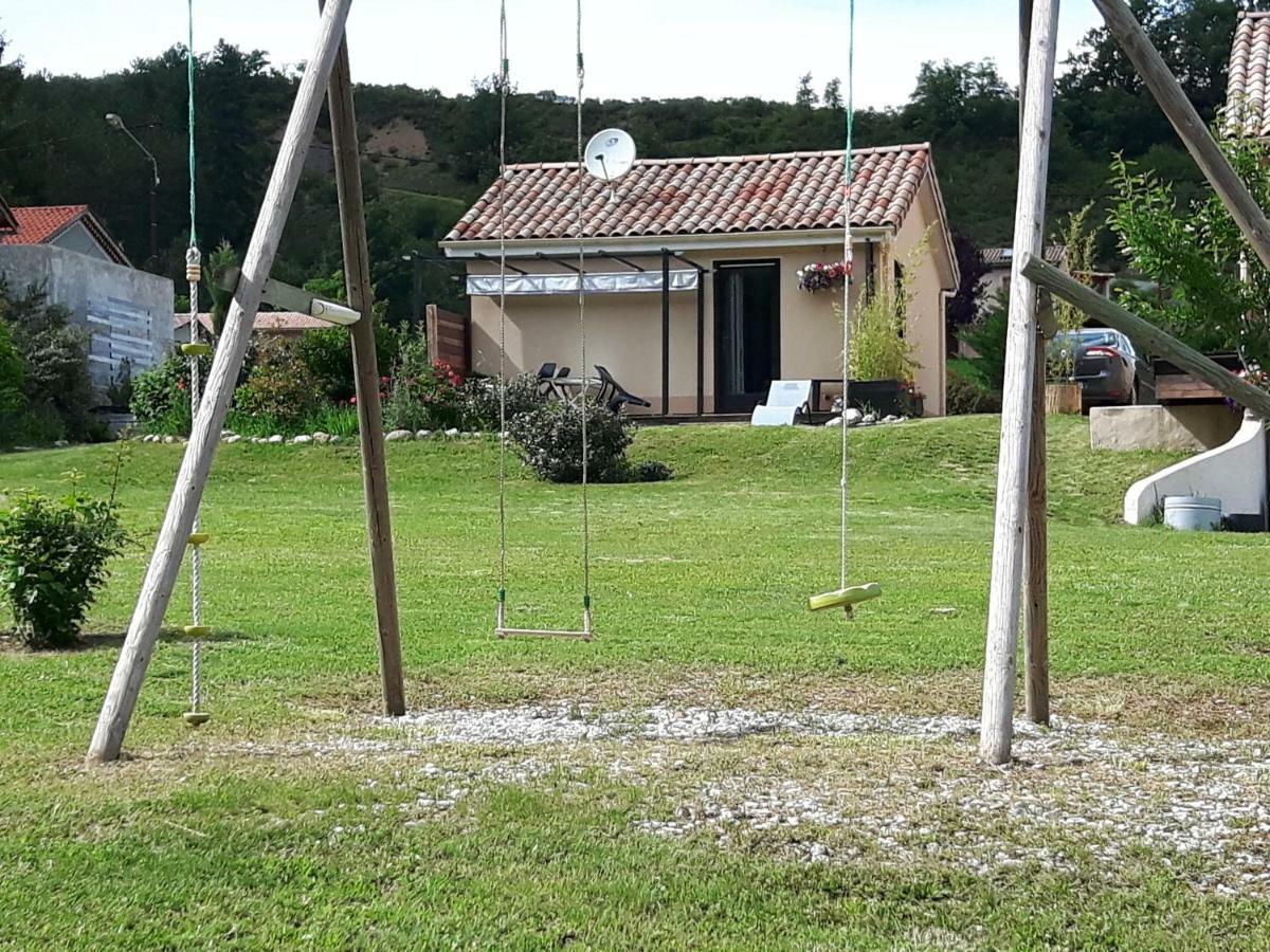 La Petite Maison 05 Trescleoux Luaran gambar